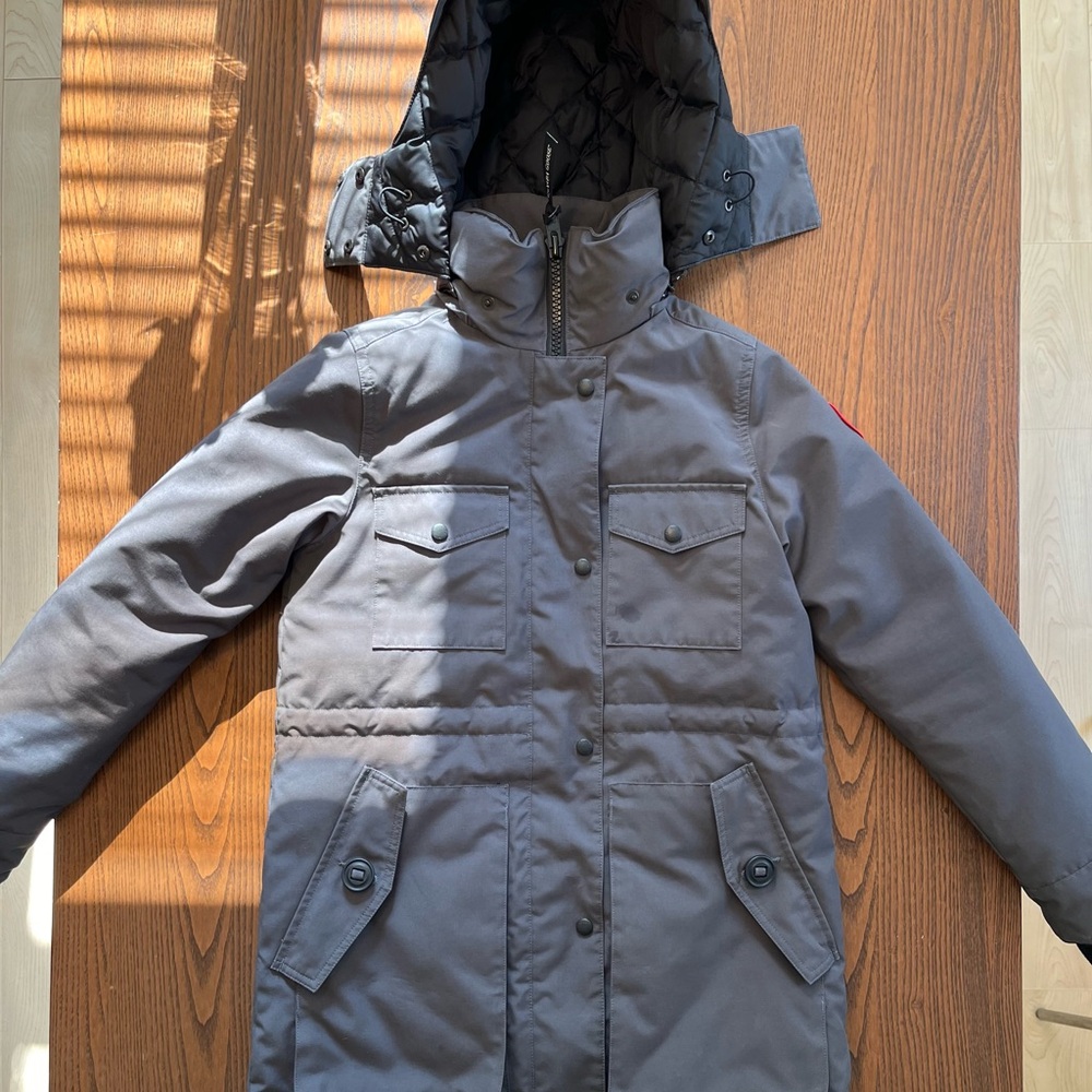 Canada Goose Gray Puffer Jacket